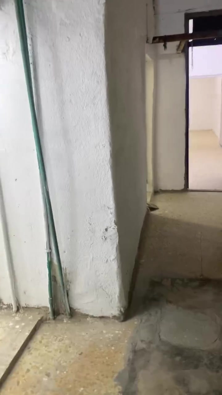 نصف قطعة • قطاع ٧٨ • طابق ونص