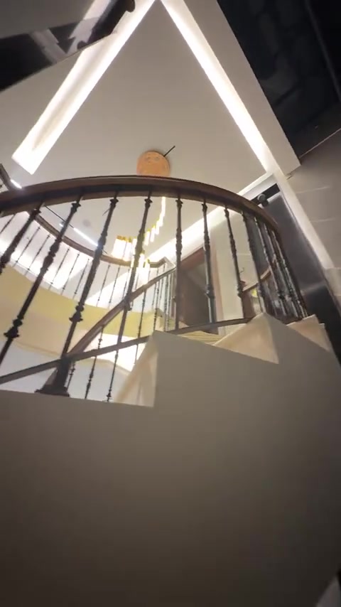 تسليم كامل • موقع جاهز