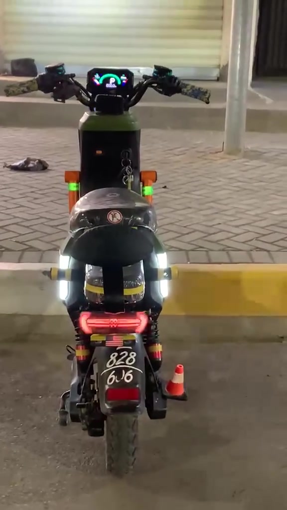 بۆفرۆشتن زۆرپاکو جوانە ***********

