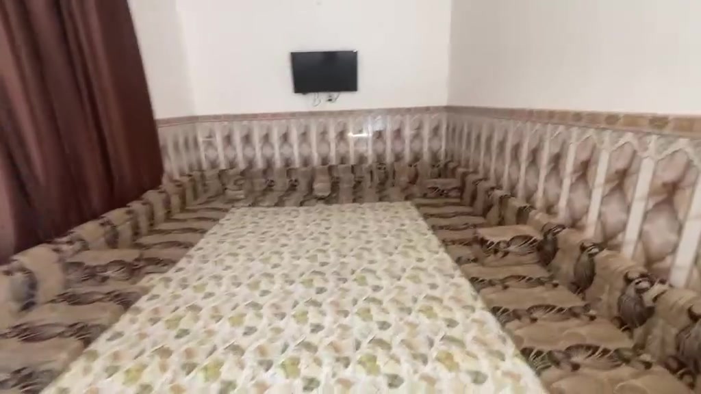 جلسه نضافه 80%100
9امتار السعر130
السماوه السوير 
المندوبه ام جعفر 🫡
‏‪***********‬‏
