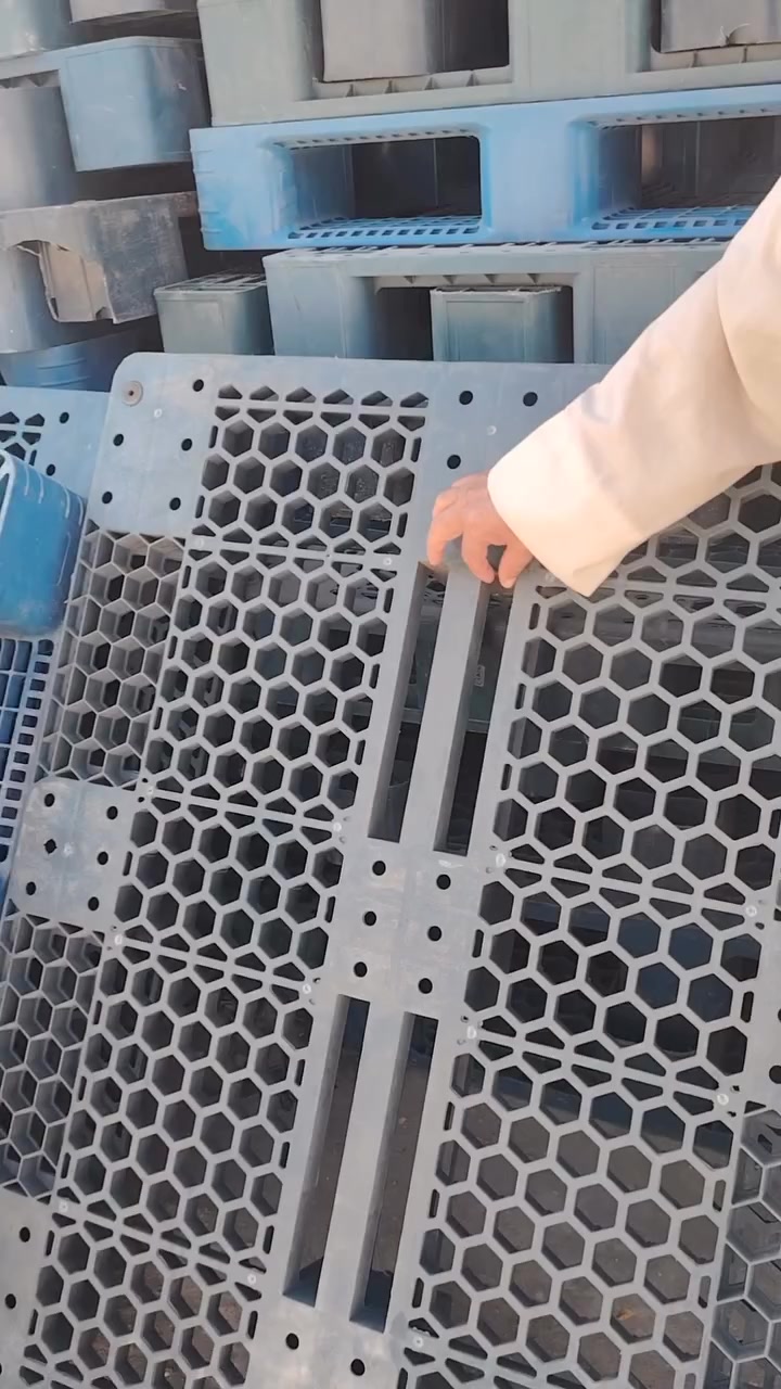 للبيع مواد انشائيه بجمله
***********
