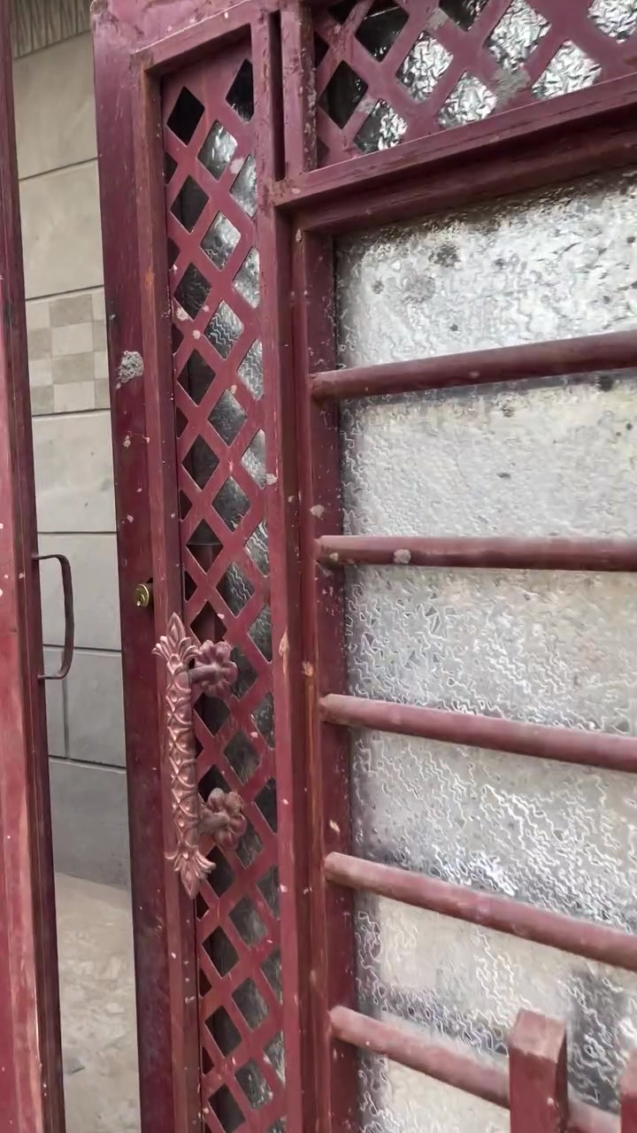 سلام عليكم
طابو سند ٢٥زراعي

مساحة ١٥٠متر

بيت توة كمل بنيان

عنوان البيت 

الامين 2على8

موجودة التفاصيل بل فيديو

للستفسار على الرقم

***********
