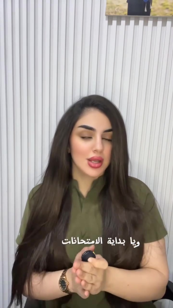 🎒🦷 ليش يكثر تسوس الأسنان عند الأطفال بفترة المدارس؟

مو بس بسبب الحلويات! 🍬
الوجبات السريعة، العصائر المحلاة، وقلة تنظيف الأسنان بعد الأكل كلها أسباب تخلي التسوس ينتشر بسرعة.

بالفيديو راح تعرفون أهم الأسباب، وشلون نقدر نحمي أسنان أطفالنا ونخلي ابتسامتهم صحية طول السنة الدراسية. 💙

📍احجزوا فحص أسنان لطفلكم قبل أو مع بداية الدوام حتى نكتشف أي مشكلة بعمرها المبكر.

📞 للحجز والاستفسار:
***********
📍المشتل – شارع المطبك – مقابل مختبر المشتل الطبي داخل عمارة جوهرة المشتل
