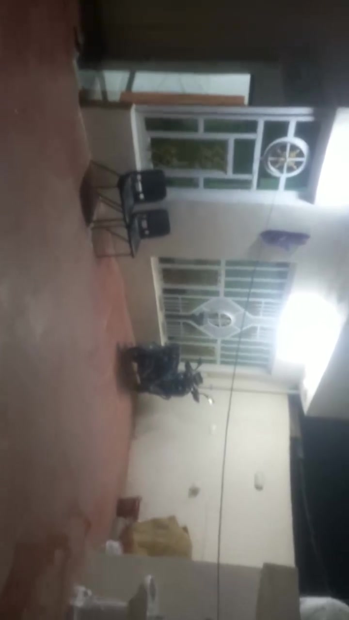 بيت للبيع قرب أفران الحيدري بالدوام ***********
