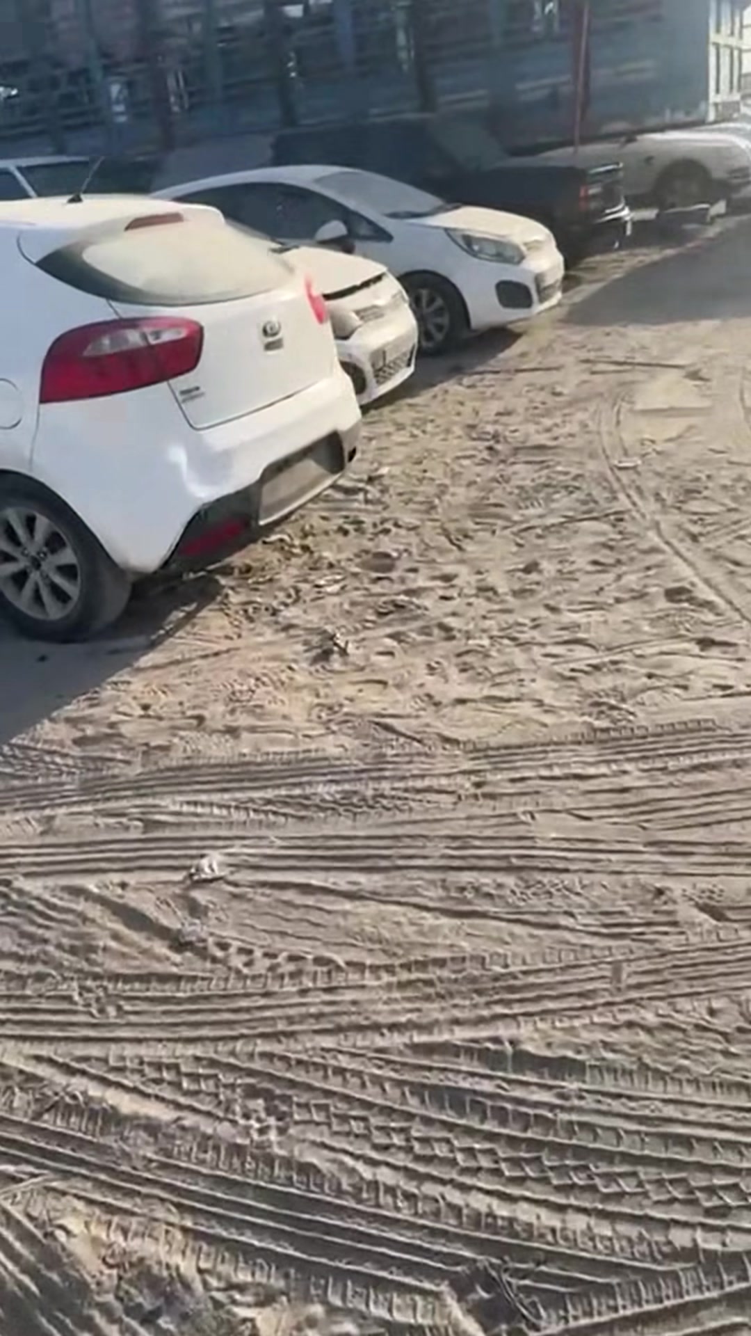 تفصيخ ريو خليجي تتوفر جميع قطع غيار الريو ملاحضه علق تم وتواصل ويتساب ***********من9صباحا إلى 10مساء
