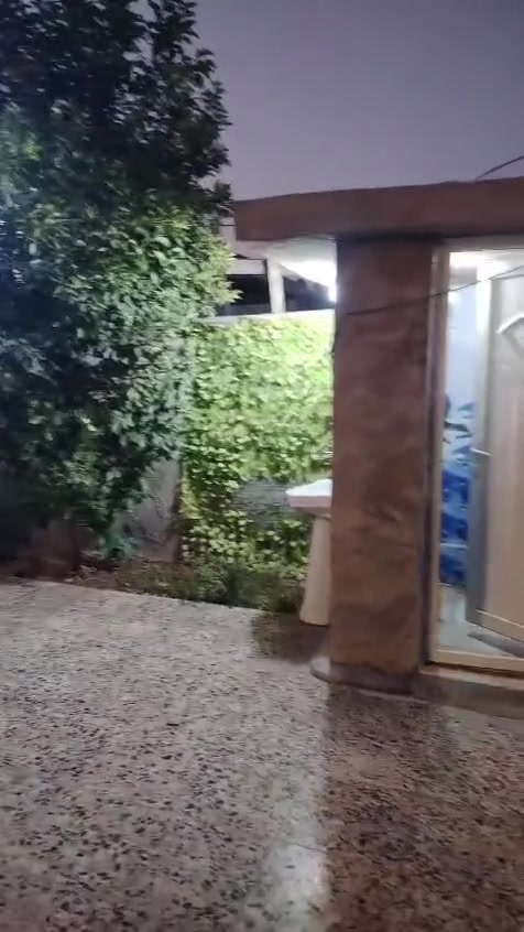 السلام عليكم بيت للبيع مساحه 150.
نزال 26 واجهيه 6/500
العنوان التاجي 24 ابوعضام 
الهاتف ***********
