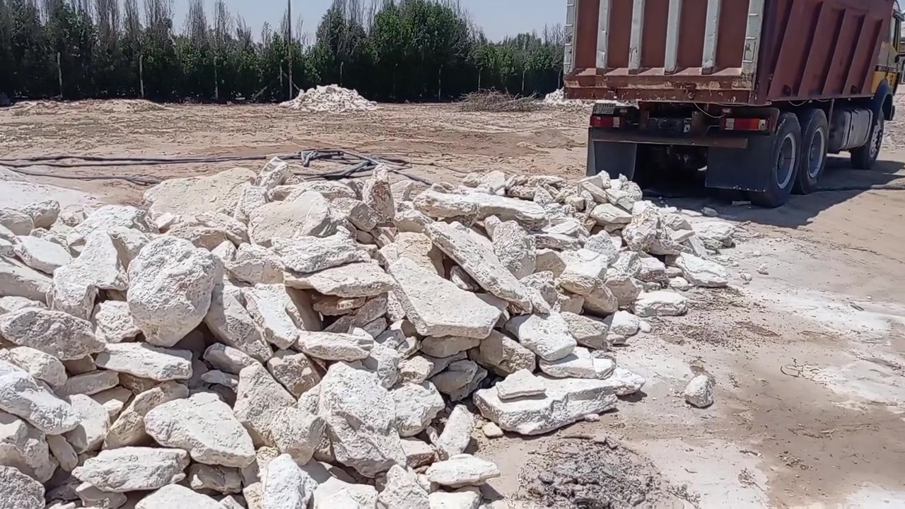 مستعدون التجهيز الحجر بناءاساس تطبيك بها أسعار منخفضه السعر 315 لا تواصل على الرقم ***********
