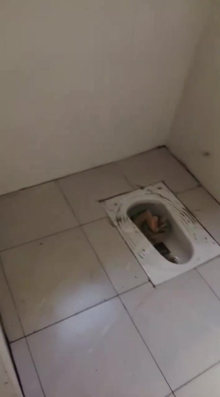 على بركه الله عمل لبخ ناعم +خشن+ تصفير
+جص+ سمنت+ بورك +عمل سيراميك +بورسلين +مرمر +كاشي 
نشتغل نجف وكربلاء للتواصل ***********
