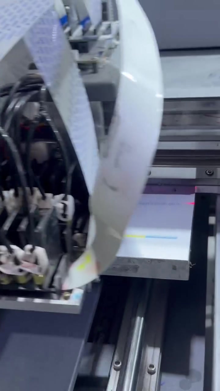 إنجاز جديد وصيانة متكاملة! 🖨️💎
صيانة طابعة UV (شركة الأماني) 🔥
تبديل هيد XP600 درجة اولى 
بواسطة فريق الصيانة الاحترافية لضمان ثبات الألوان وأعلى جودة طباعة ✨
موقع العمل: كربلاء المقدسة 📍
للاستفسار والتواصل واتساب:
📲 ***********
