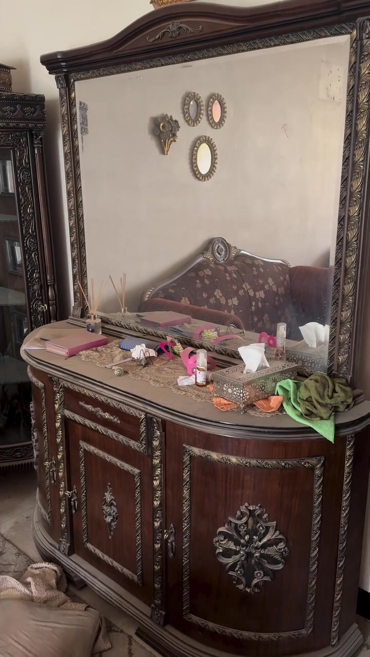 زيونة بالضباط • مطبخ بلوط ١٠م • طقم زان مصري