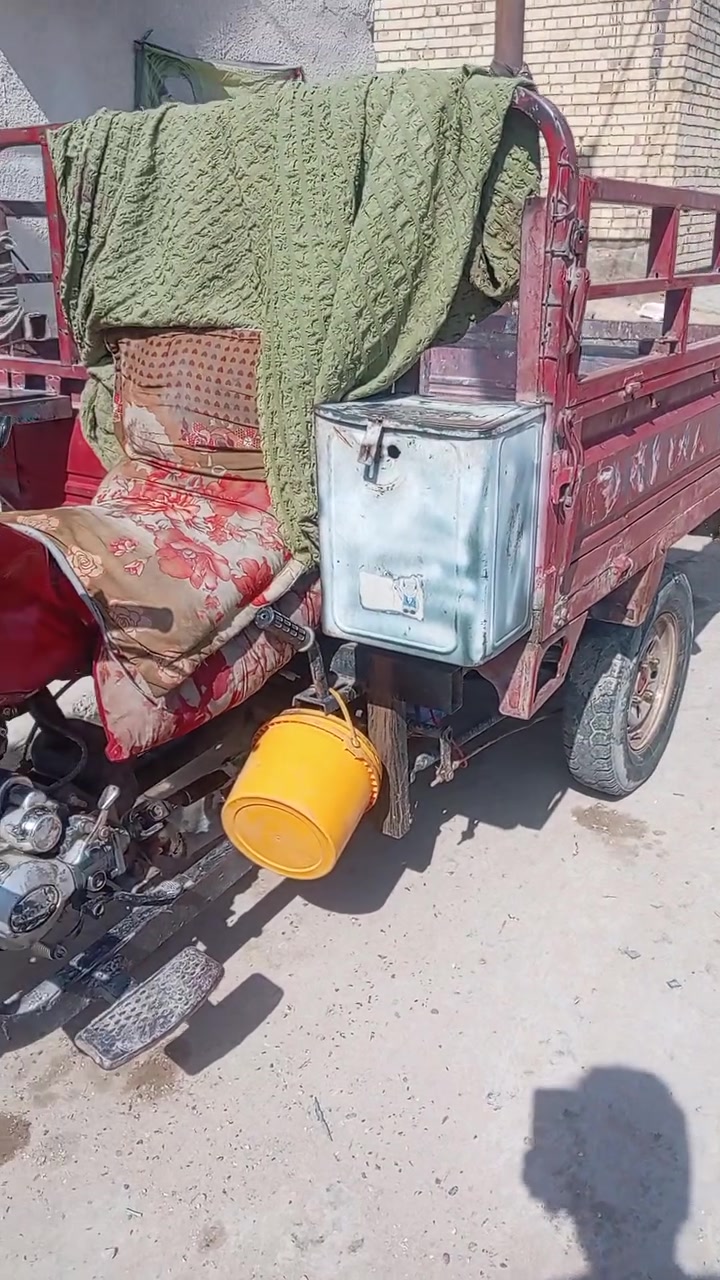 السلام عليكم ستوته للبيع نظيفه كهربايات شغاله ستوته نظيفه ستوته جاهزه اوراق ضايعه اكفلك عليه سرقه عشيره مكان بغداد عبيدي الستوته سعره 750 وبيها مجال الشراي خليجي خاص الرقم ***********
