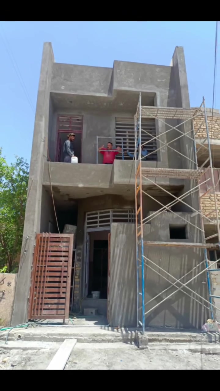 ياالله مستعدون لهدم وبناء وترميم الدور السكنيه والمقاولات العامه شغل مرتب ونظيف التعامل نقد واقساط حسب الالتفاق للاستفسار ***********
