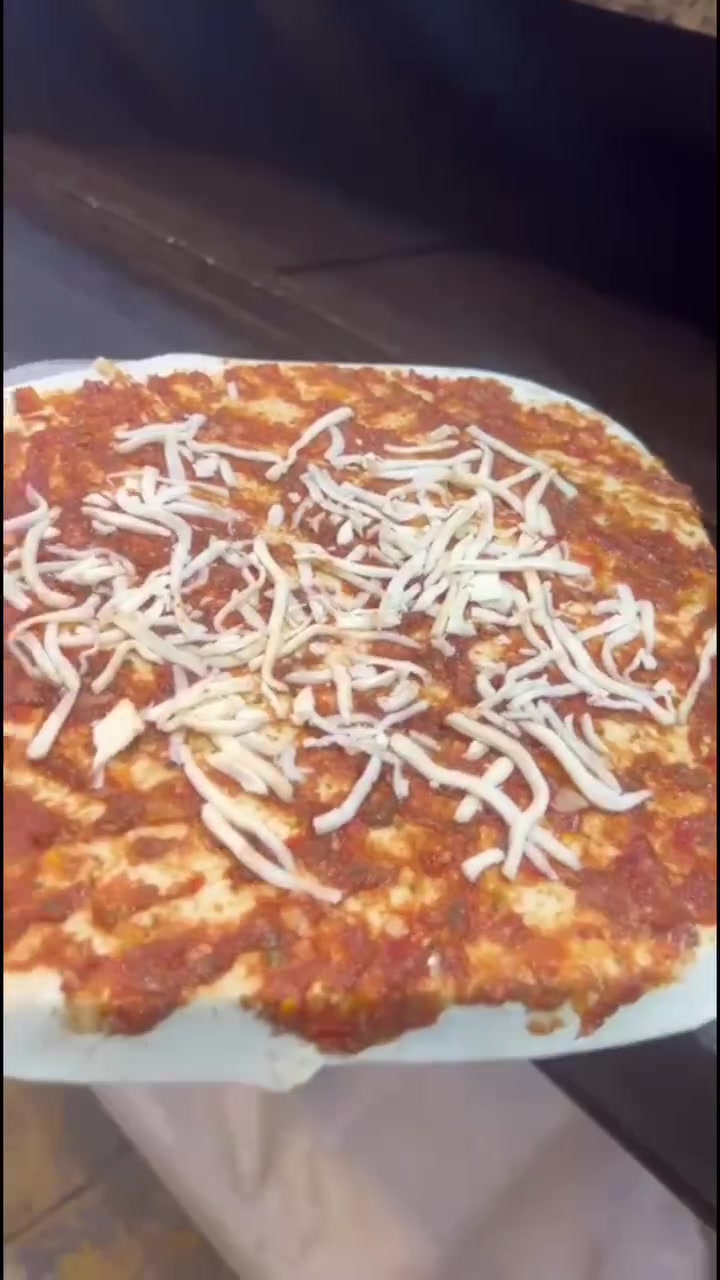 🍕  بيتزا و لحم بعجين بالطعم العراقي الأصيل! 
🥩لحم عراقي 100% وعلى ذمتنا يومياً لضمان الجودة والنكهة 
الزعفرانية/شارع المعهد/مقابل المنصة
🚚 ***********
