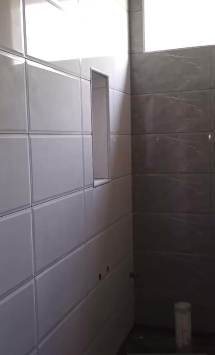 السلام عليكم كادر مصري درجه اولي تسليم مهندس ارضي وا جيداري ***********
