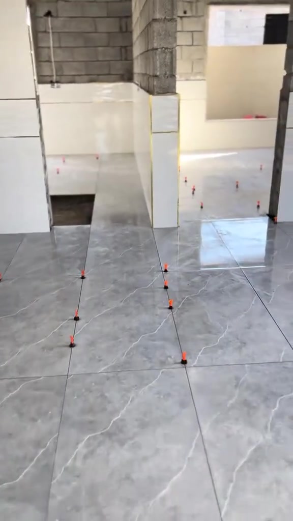 السلام عليكم
عمل سيراميك جداري ارضي الجداري 
عل عظم بورسلين جدري ارضي مرمر جداري ارضي
 كرانيت جداري ارضي كاشي شتايكر حجر مقرنص
 واجهات ديكورات نقش حفر تصاميم درجة اولى
***********
