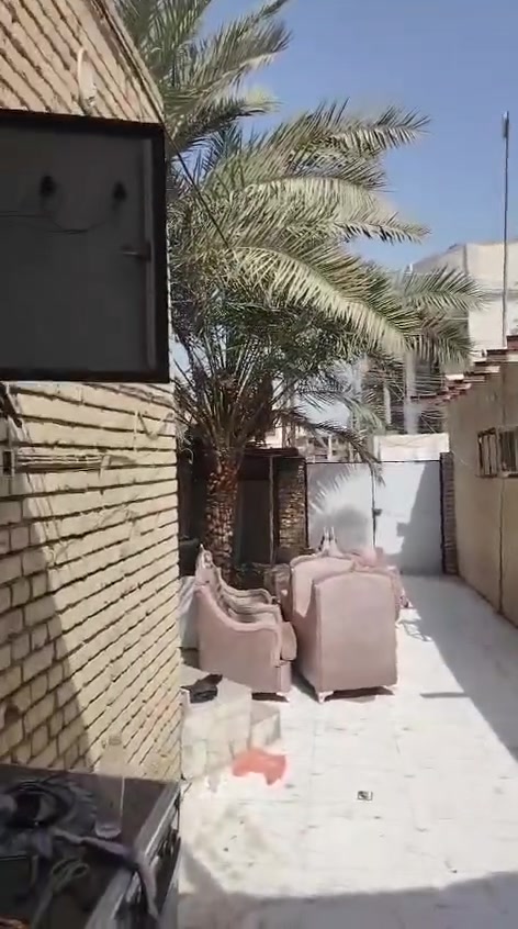 حي اور • ٣٠٠م • غرفتين وصالتين