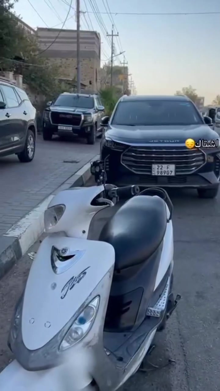 السلام عليكم شباب ماكس قجمه مفتوحه 55 دراجه حلوه ونظيفه المكينه كلش حلوه العنوان؛بصره الحيانيه؛السعر 550 وبيها مجال قليل هذا رقم صاحبها مكلف النشر***********

نص مكتوب في الصور:
- اشتاك 😔