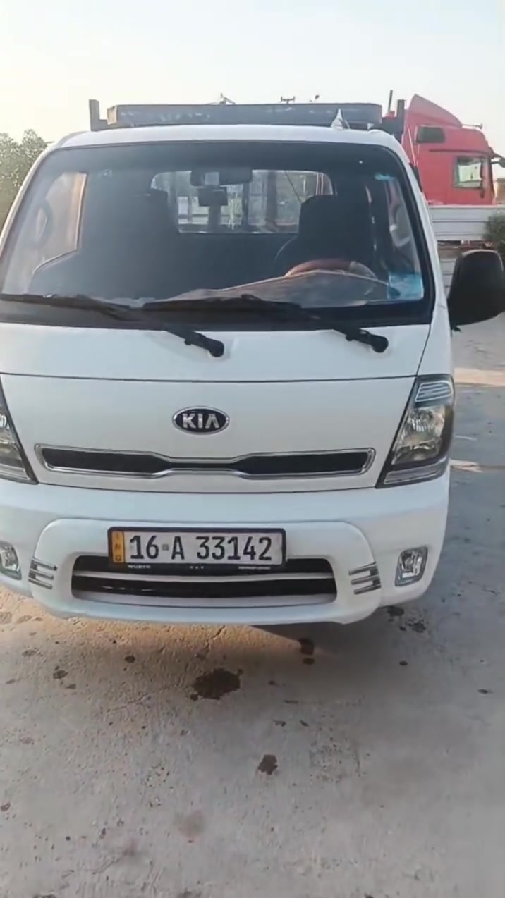 سياره مقفوله السعر 100 25 كفاله عامه من جير ومكينه وقشره اوتوماتيك مكلف بالنشر باسمي العنوانبغداد *********** الموديل 2019
