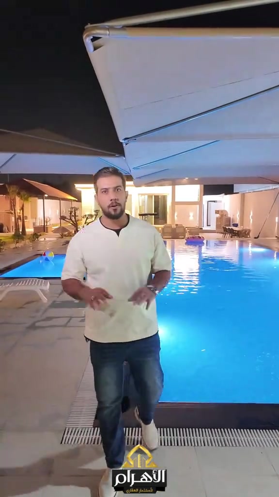 اعادة ترميم مزرعه بالكامل بأيادي وبخبره جداً عاليه  تم عمل مسبحين متكامليين بنظام Overflow Pool وعمل 4 حدائق كبيره بافضل انواع النباتات والاشجار  وترميم المزرعه بالكامل بافضل جوده  اذا جان عندك ترميم او ارض تريد تبنيهه او ترممهه مكتب الاهرام متواجد بكل وقت  وياكم تنورونا في موقعنا  العنوان📍 الغزالية - شارع مدير الأمن للاستفسار والحجز: ***********
