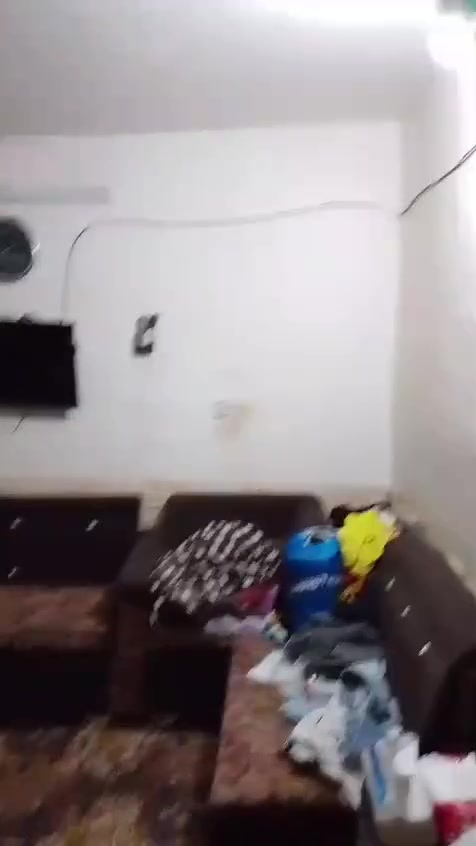 سلام عليكم بيت بل دسيم فتحه جوادر للبيع ثاني فرع على اسواق جدو سعر ٣٠ مليون وبي مجال 
وهاذا رقمي +964 770 439 5797
