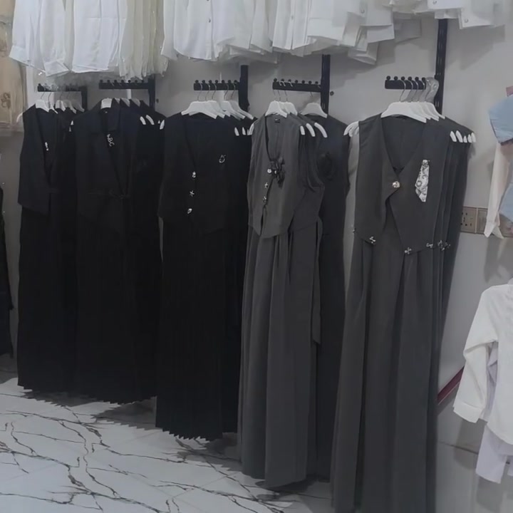 مجمع ضياء العكيلي شارع شيخ ستار مقابل مجمع عباس العگيلي ***********
