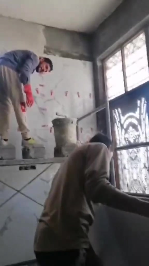 السلام عليكم خلفه سراميك بورسلين الواح هزاره بايات شغلنا على اليزر عملنا بابل فقط للاستفسار الاتصال ***********
