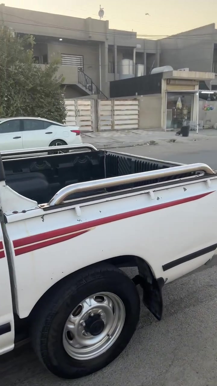 نيسان 2008
باسمي شرطة التحويل 
رقم أربيل الجديد دولي 
سنوية جديده 
هزة جديدة 
السيارة نظيفة كفاله عامة 
مكان السيارة كركوك حي العروبة
السعر 125 وبيها مجال بسيط 
اني مكلف بنشر 
الرقم ***********
