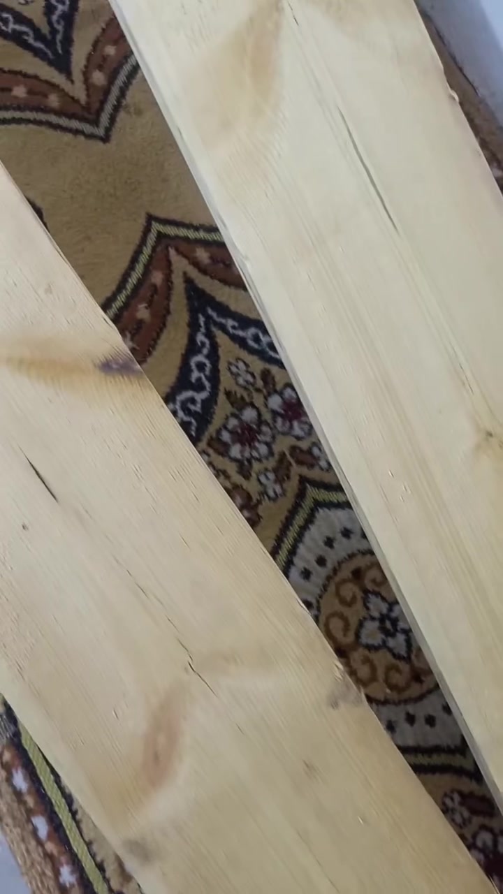 السلام عليكم للبيع***********
