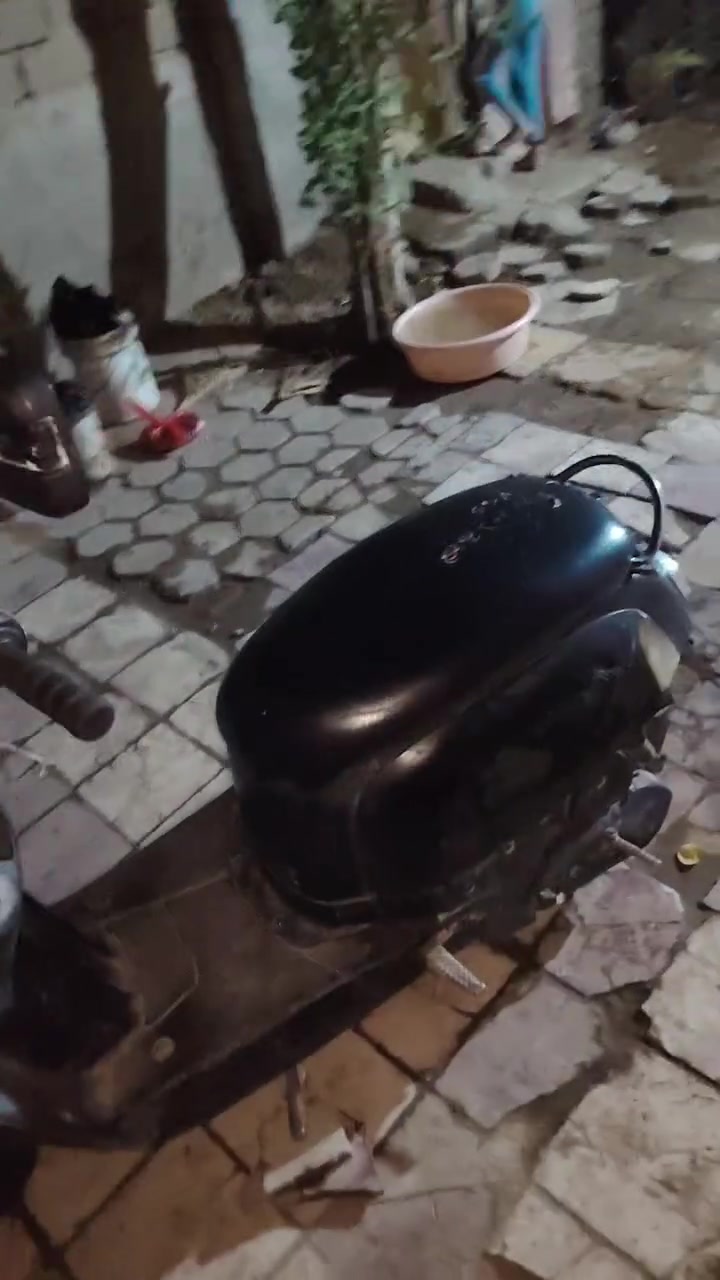 بوليس • هندل سلف • تحتاج باتري