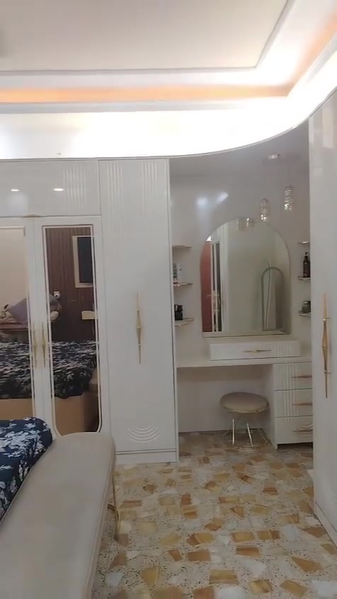 ***********
1,500,000 المكان غزاليه
