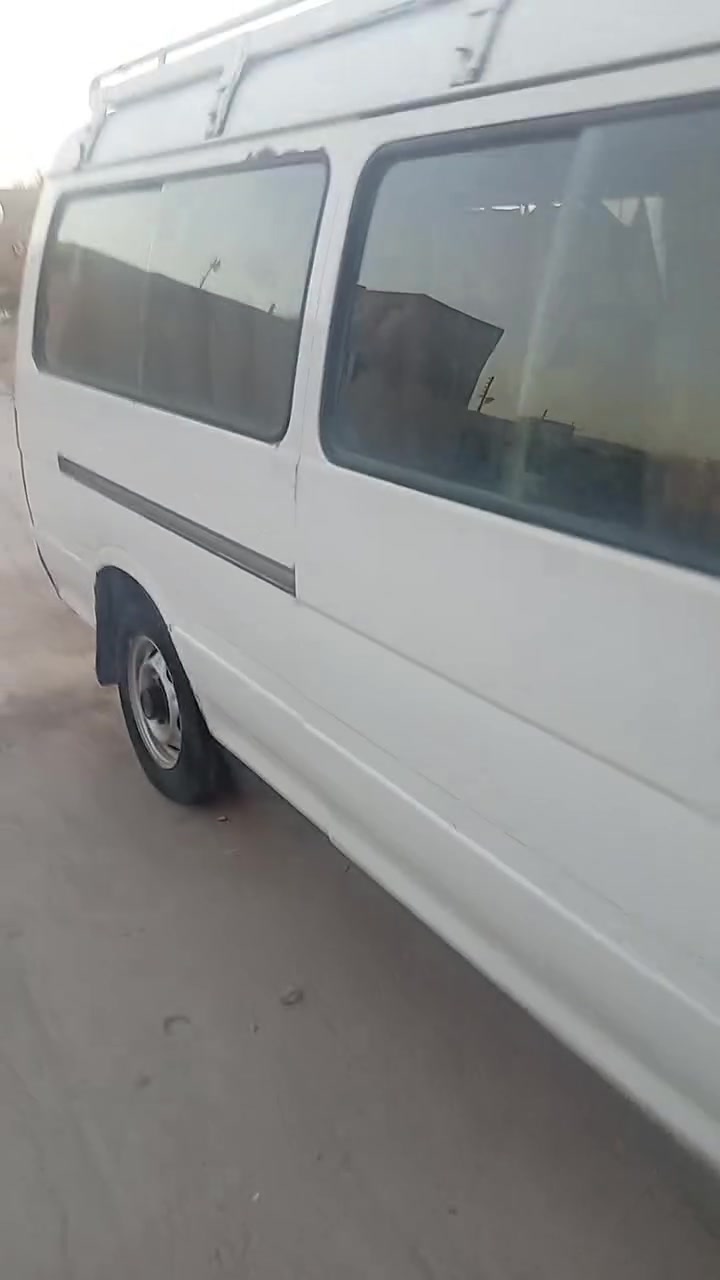 السلام عليكم جنب للبيع جهاز من كل شيء مصلاويه مكينه وقير واحده واحده خلفيه اماميه تخم قطار ابريق خلفه امامي سعر 42 بها مجال مكاني ناصريه شاطره رقم التليفون ***********
