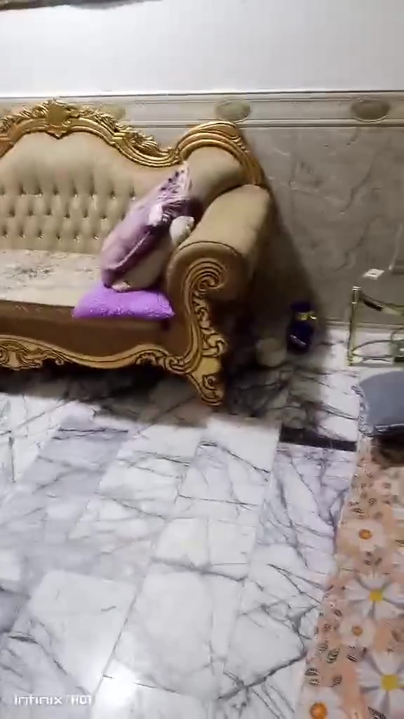 بيت طابقين مرمر كونكريت مطلوب اسكان 38 واصل 90 من غير الاسكان***********واتساب بي اليريد يراسلني
