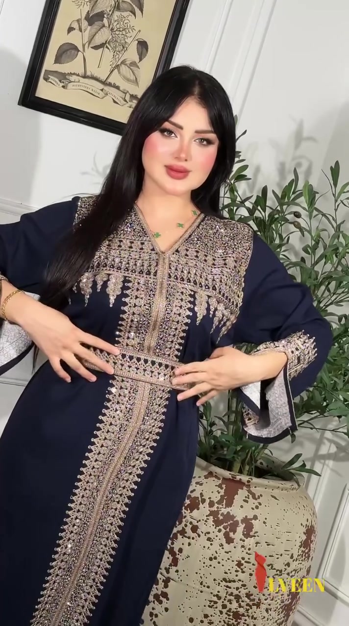 سعر الدرزن 135
‏كشمير كابوي دبل كلوش
‏ كل درزن أربع ألوان كل موديل 12 لون
 قياس: LXLXXL 
للحجز. مراسلة الصفحه او على الواتساب  ***********
