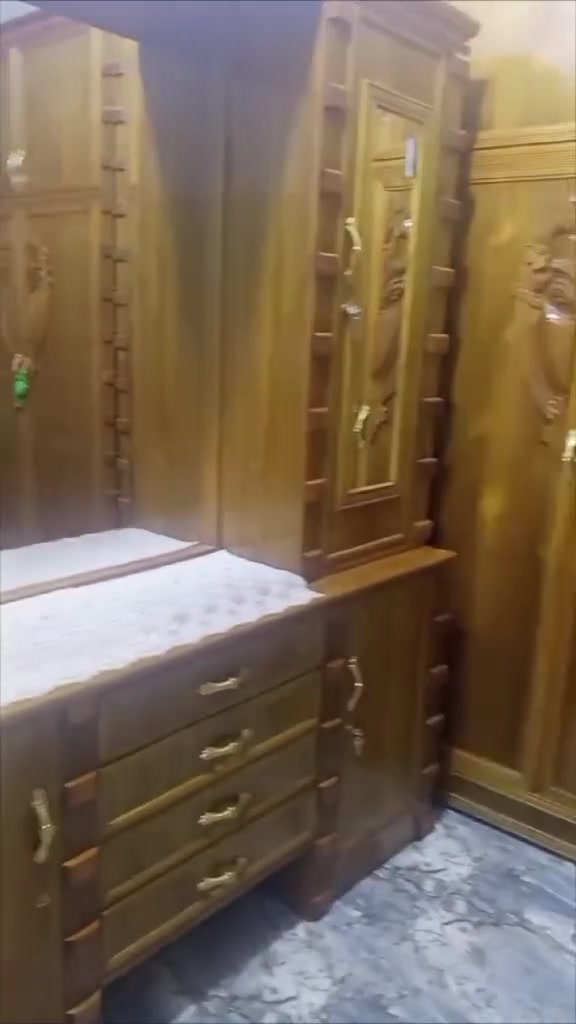 غرفه تسگام • استخدام قليل • قابل التفاوض
