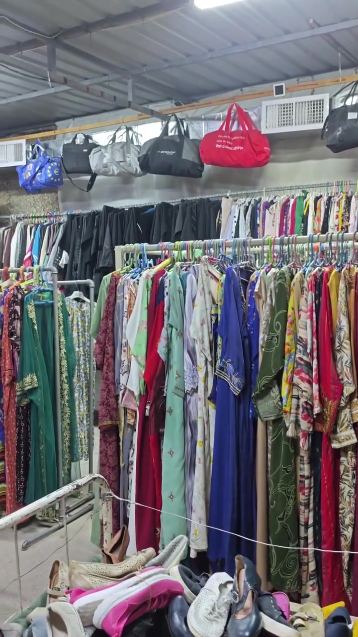 العروض مستمرة 🔥🔥
لحين نفاذ البضاعه بالكامل 

tiktok.com/@tareq_ali89      متابعه وتفاعل  تيكتوك

عنوان المحل / شقق الخضراء مدخل فرع طرشي المذاق خلف جامع المحسنين *********** محلات طارق باله 

@الجميع
