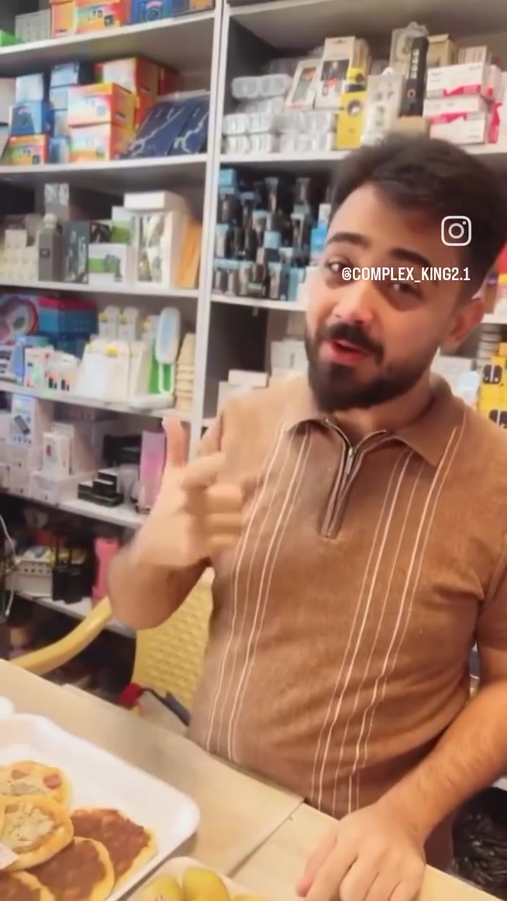 ✨ مطبخ جدتي ✨
إذا تدورون على الطعم البيتي الأصيل والنظافة والجودة... فأنتوا بالمكان الصح! 🤍🍽️
نوفر لكم أشهى المأكولات المحضرة بكل حب: 🌾 كبة حلب 🥣 كبة جريش 🥟 بورك بأنواعه 🍖 كباب عروك 🍕 ميني بيتزا 🥙 لحم بعجين 🥐 فطائر متنوعة 🍪 كليجة طازجة
✅ مكونات طازجة ✅ لحوم عراقية ✅ شغل بيتي بطعم يذكركم بأكل الأهل
📩 للحجز والاستفسار راسلونا على الصفحة أو اتصلوا: 📞 ***********
🌸 صُنع بكل حب... من مطبخ جدتي 💕
