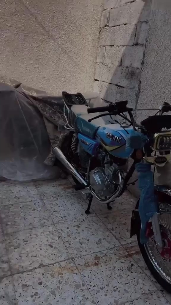يله بويه جوه سوك المعارض كلها متلكه بهيج سعر زيرو دير بانزين بيدك وتشغل قفل مليون وميه سيفان ٢٦ برتقالي 💐 مكاني راشديه شراي يتصل ***********
