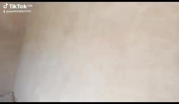 خلفة لباخ اشتغل يوميه ومتر ومقطوعه عمل شرط النضافه كدامك اسعار مناسبه وشغل خير من الله اتصل وتدلل***********
