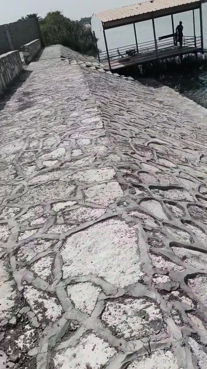 شاطي للبيع • منتجع عوائل • شارع السفينه