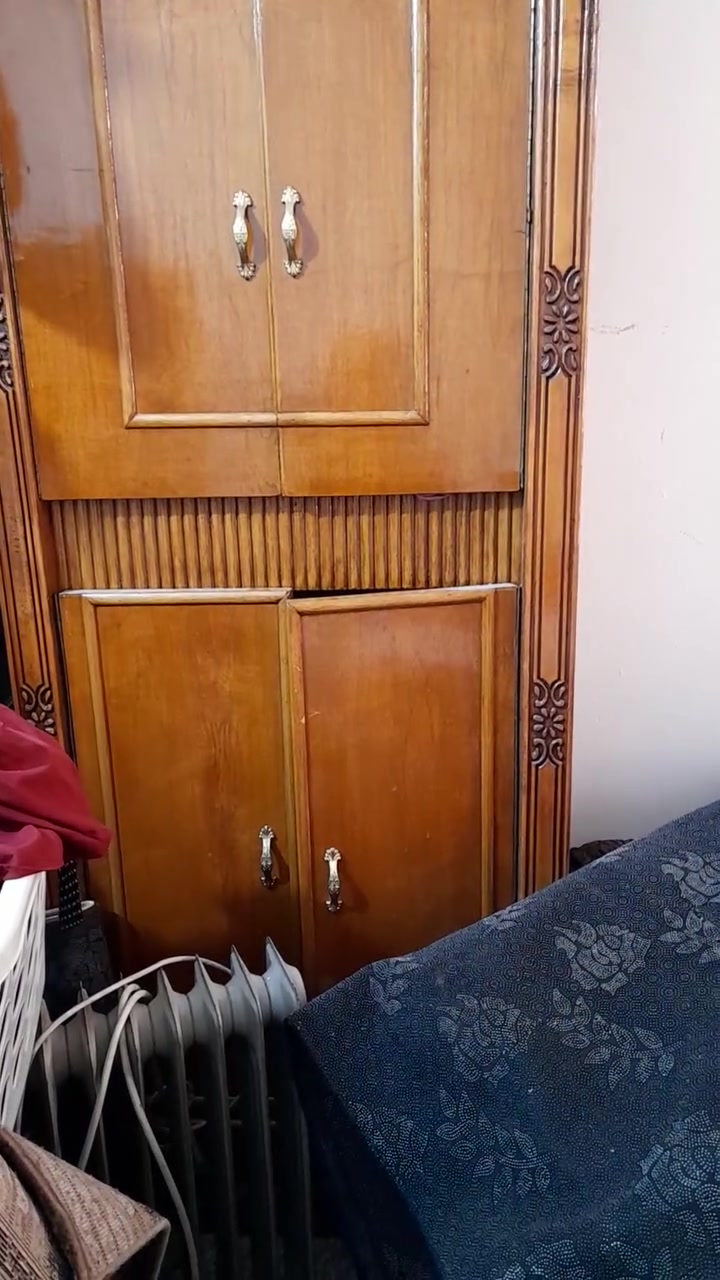 غرفة صاج نظيفة سعرهة٧٥٠
