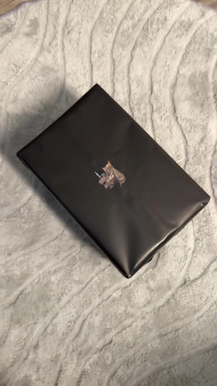 بسم الله الرحمن الرحيم
توكلت عليك يا الله💎 

فارزقني من حيث لا احتسب 

بكج العنايه بالجسم المكون من ليفه سيلكون وغسول جسم  ✨وسبلاش 

نسائي و رجالي للحجز راسلونه خاص او عبر الارقام تاليه🌸 

***********

***********
