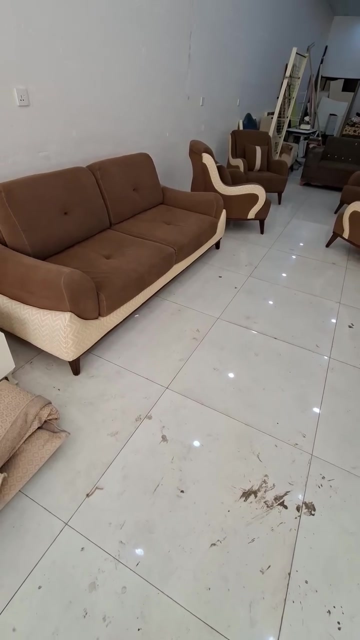 طخم ١٠ نفر تركي ماركه يصير سرير داخل اربيل سعر ٦٠٠ الف ***********
