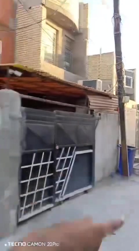 بيت للايجار النواب الأمين بغدادالجديده خلف مصورجعفر،، ١٠٠مترطابق واحد بي هول وغرفه ومطبخ وحمام داخلي وصحيات خارجيه قريب كلش عالشارع النواب بصف السوق ورامصورحعفر***********
