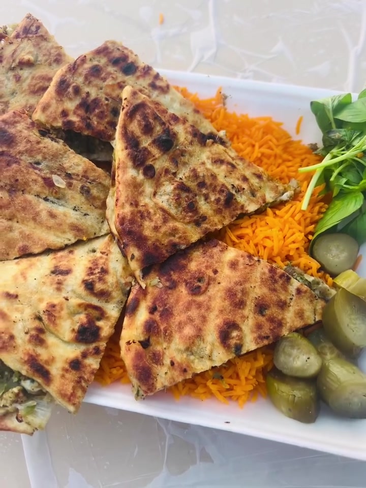 عرايس • ٨ قطع
