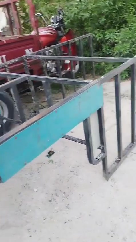 محجر ستوته جمره للبيع مكفول من الخياس سعره ١٥٠ وبي مجال مكاني بغداد حي تونس ***********
