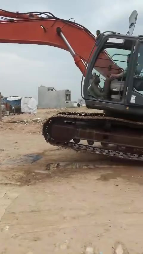 حفاره هيتاشي • ٢٠٠٨ • منفيس أربيل