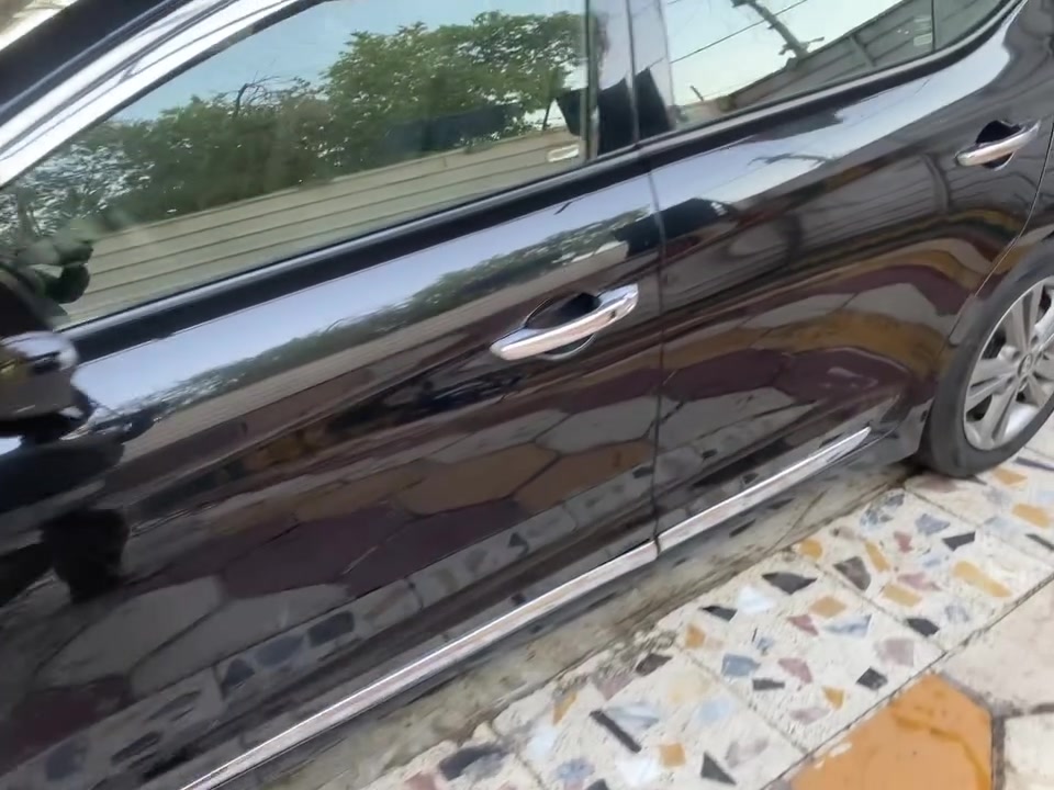السسلام عليكم النتره موديل ٢٠١٨ مواصات عاديه صور حادث موجوده رقم كركوك مشروع وطني بسمي سياره جاهزه مكاني بغداد *********** سعره ٩٥
