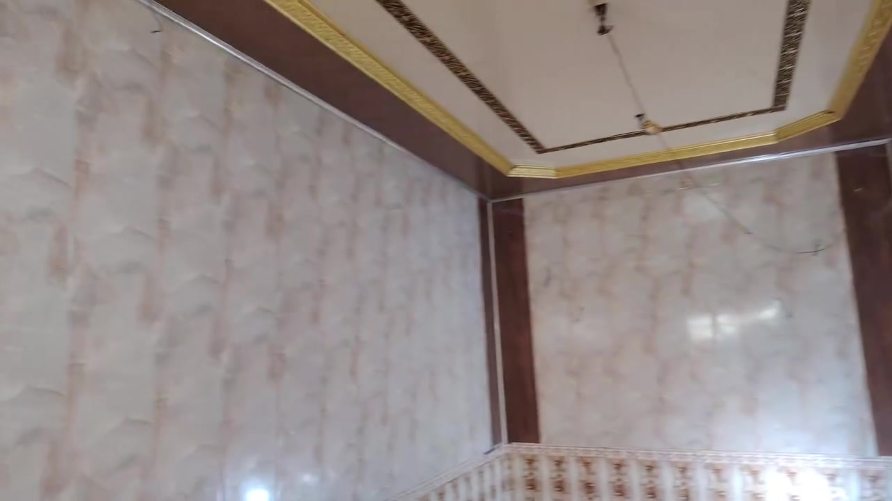 سقف ثانوي • جداري • سوق الشيوخ