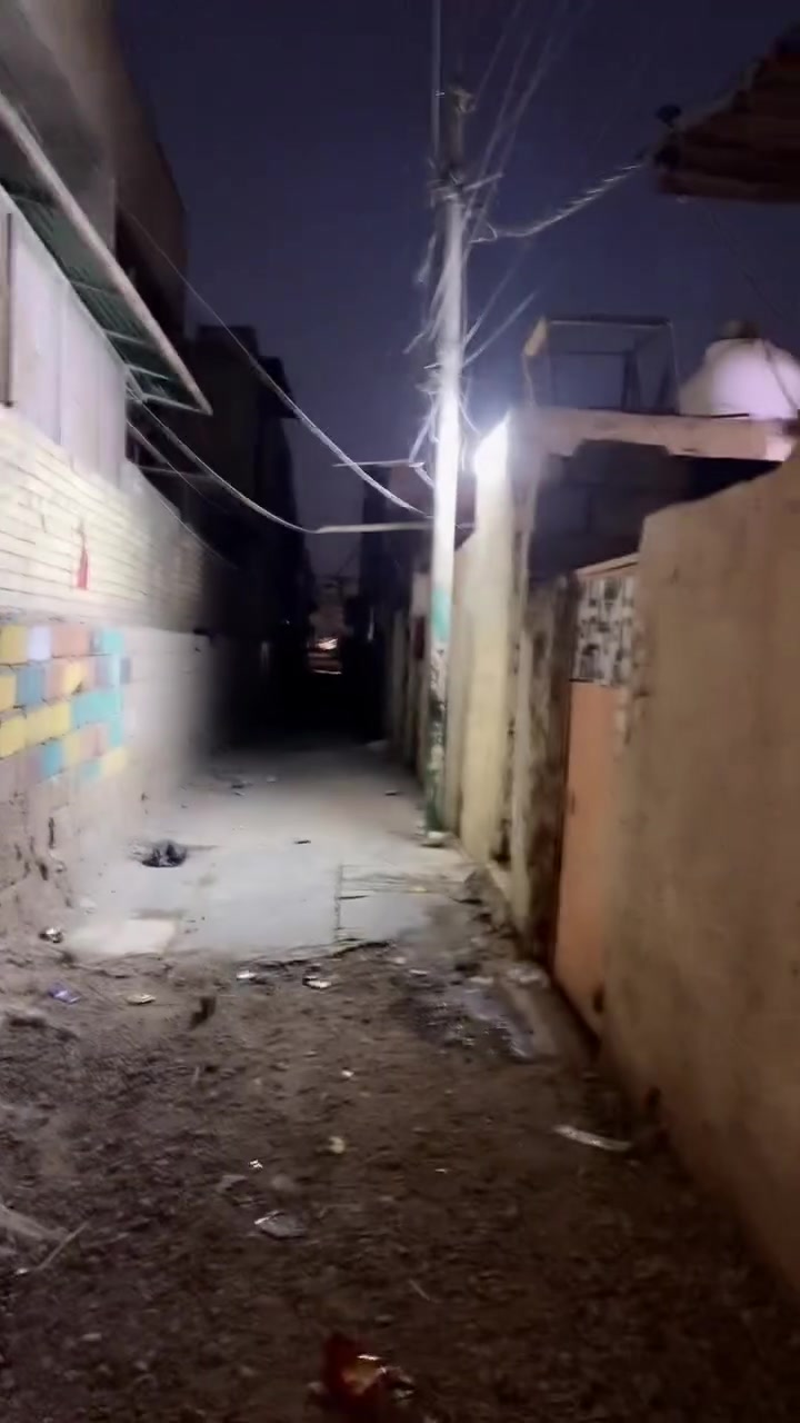 اخوان بي ورقه من الامانه والموقع كلشش مميز بضهرك شارع فلسطين كدامك الفلاح وعلى ايدك اليسره التربيه مال ساحت مضفر الاستفار رقمي *********** سعر 35وبي مجال بصيط ♥️
