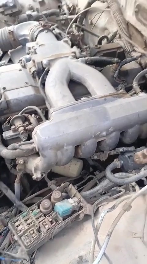 سلام عليكم تحويره كامله عله سوبر تجي تفحص وتنزل مكينه خير من لله 2500 ديلكو ابيع كامله ***********
